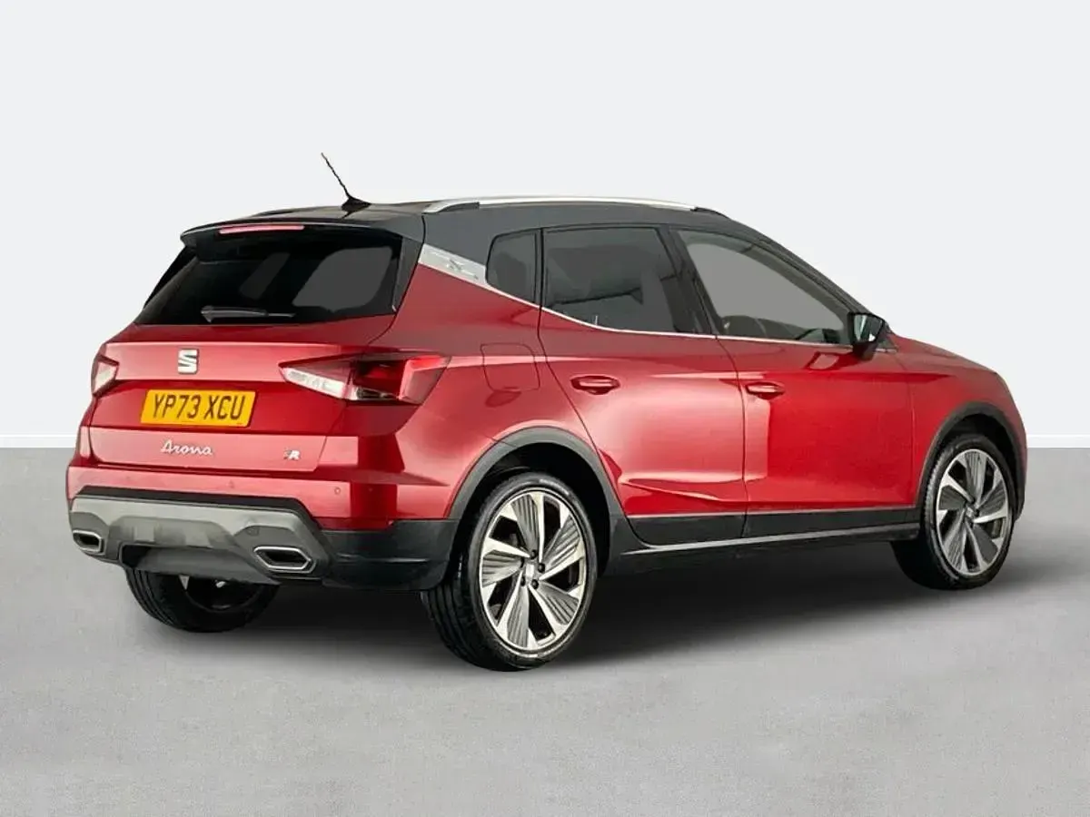 Used Seat Arona FR Sport 110 HP (80 kW) 2023 Red SUV