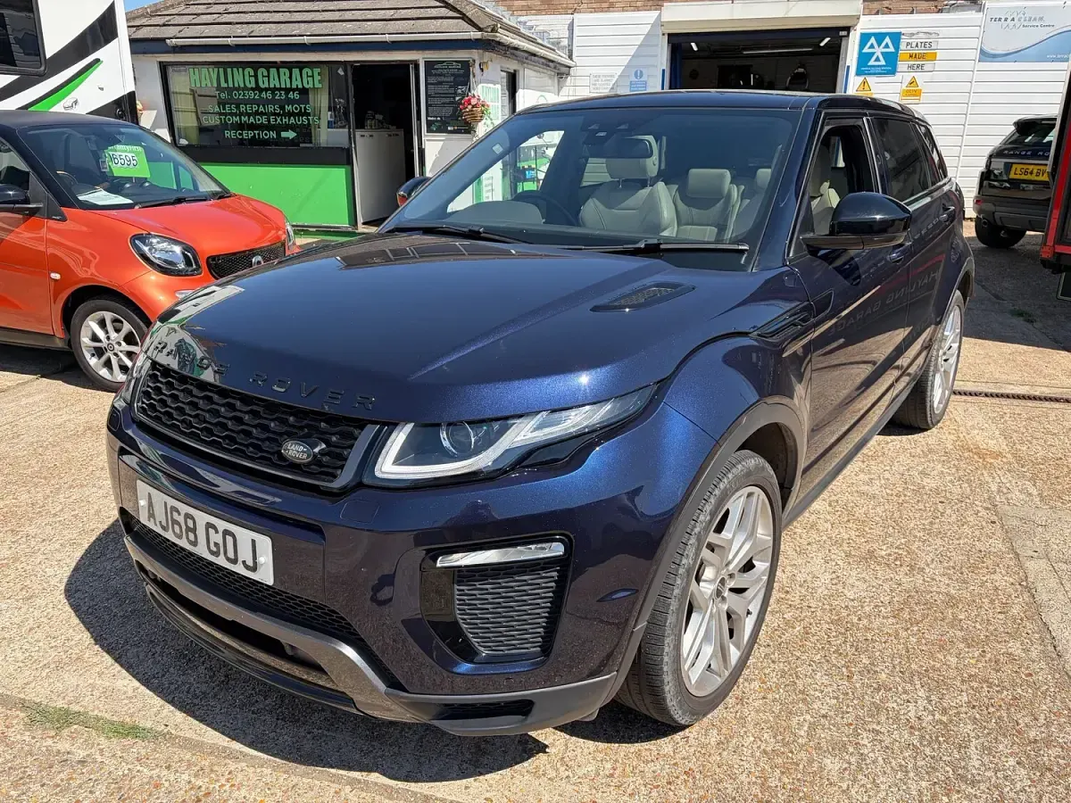 Used Land Rover Range Rover evoque HSE Dynamic 180 HP (132 kW) 2018 Blue SUV