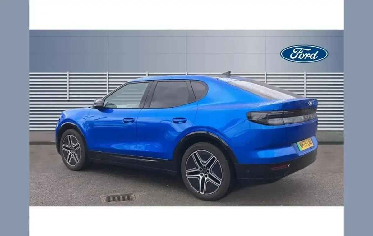 Used Ford Capri Premium 125 kW (170 HP) 2026 Blue SUV