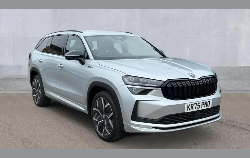 New Skoda Kodiaq SportLine 200 HP (147 kW) 2026 Silver SUV
