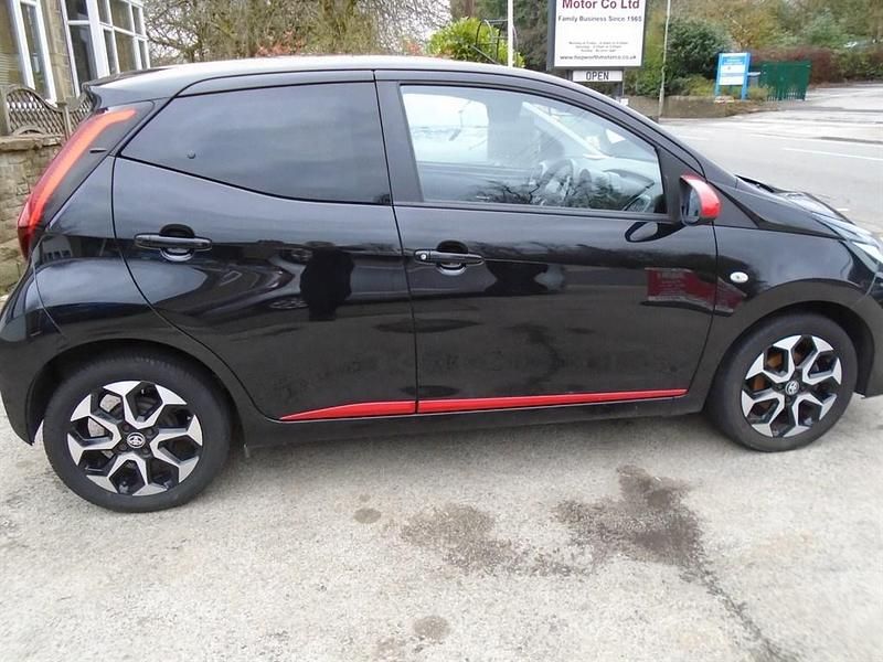Used Toyota Aygo Trend 2019 Black Hatchback