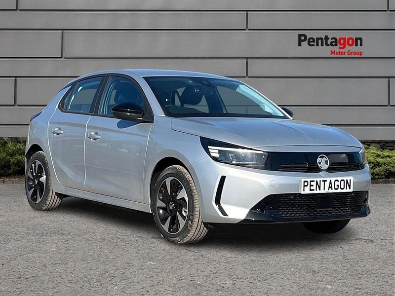 Crystal silver New 2025 Vauxhall Corsa-e Design Edition Hatchback | £16,590 (Good price) - Image 1/3