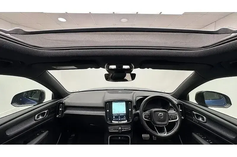Used Volvo XC40 Pro 300 kW (408 HP) 2021 Blue SUV