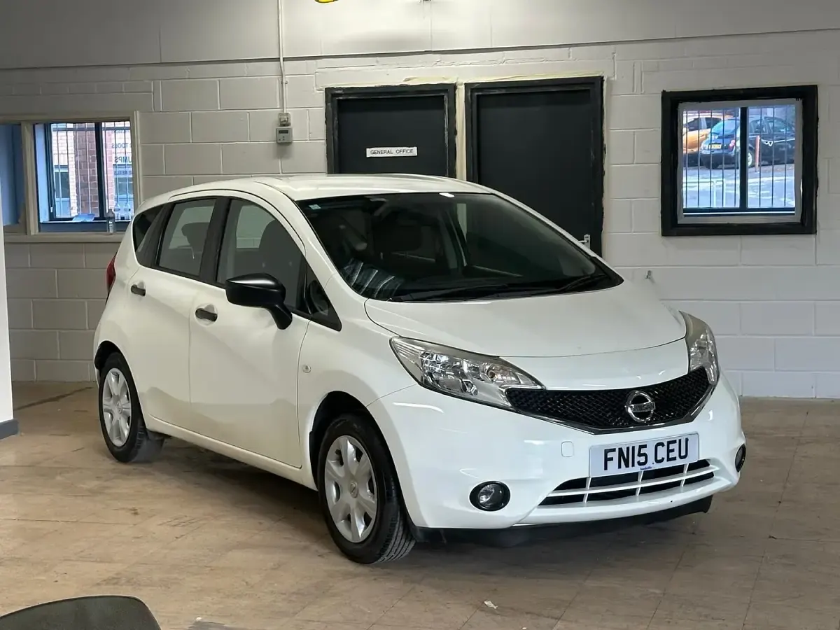 Used Nissan Note Visia 2015 White Hatchback
