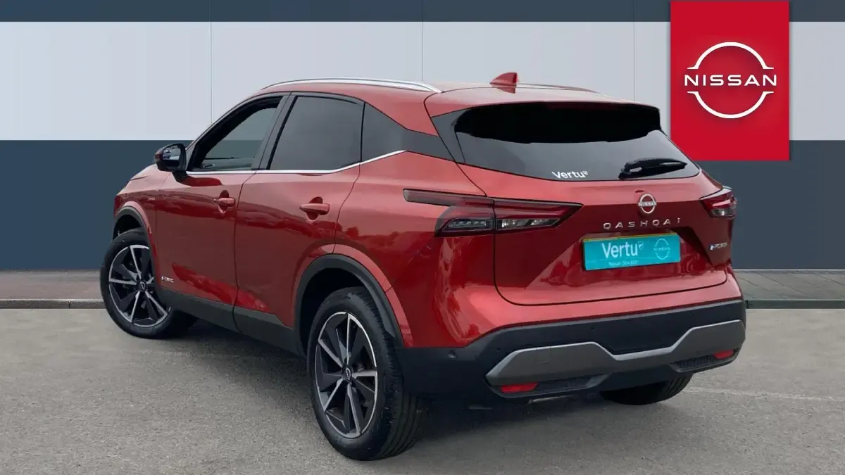 Used Nissan Qashqai Tekna 190 HP (139 kW) 2023 Red SUV