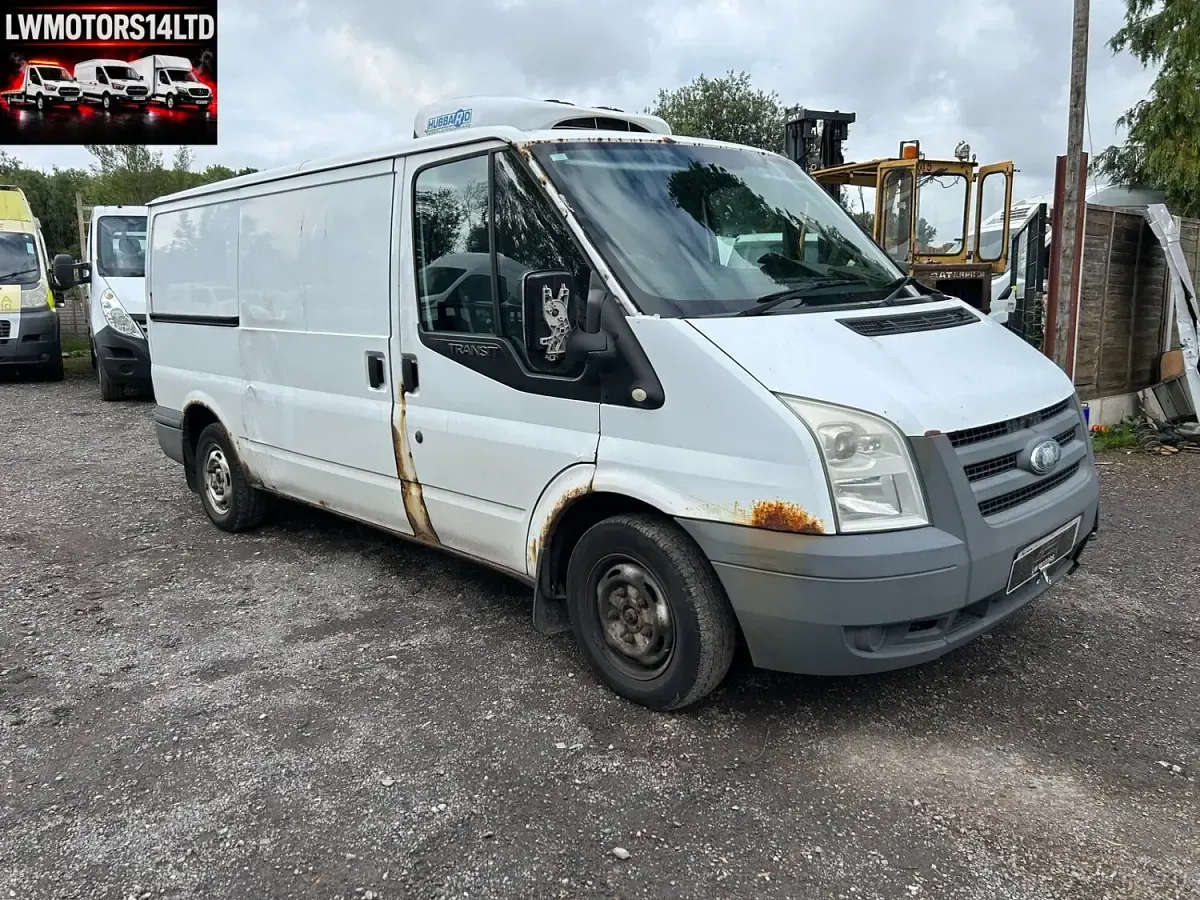 Used Ford Transit 115 HP (84 kW) 2010 White Van