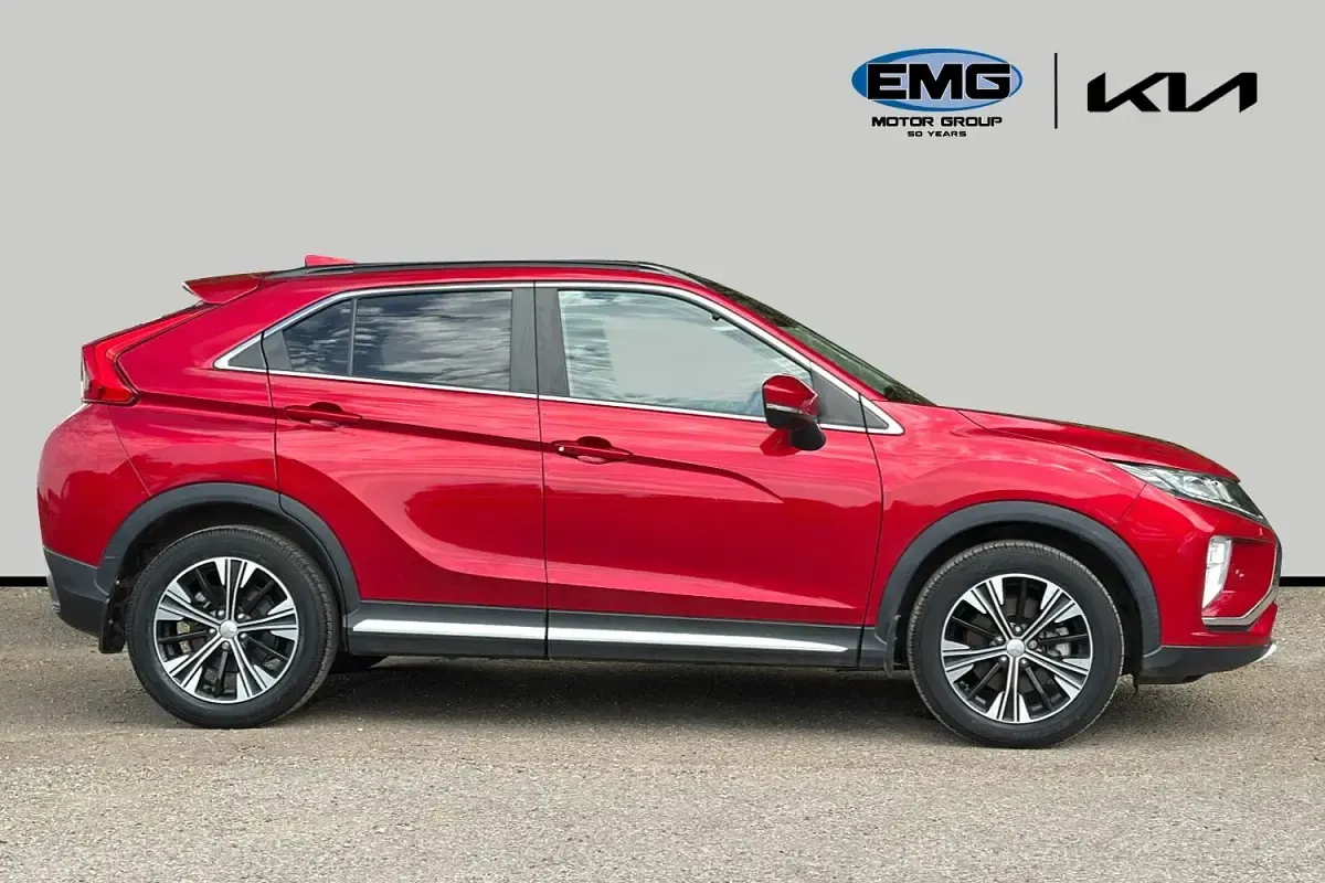 Used Mitsubishi Eclipse Cross 163 HP (119 kW) 2020 Red SUV