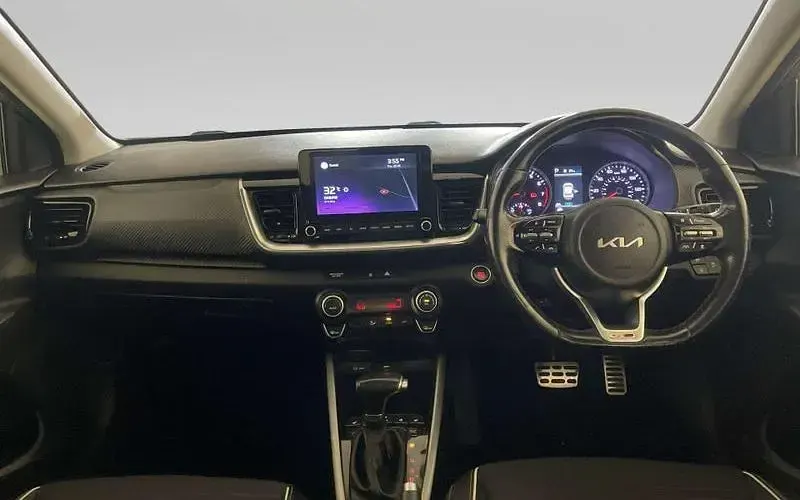 Used Kia Stonic GT-Line S 120 HP (88 kW) 2024 SUV