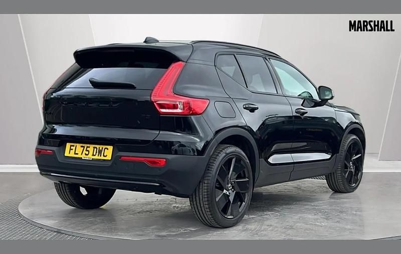 Used Volvo XC40 Plus 161 HP (118 kW) 2025 Black SUV