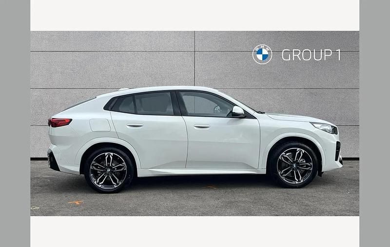 Used BMW iX2 M Sport 230 kW (313 HP) 2025 White SUV