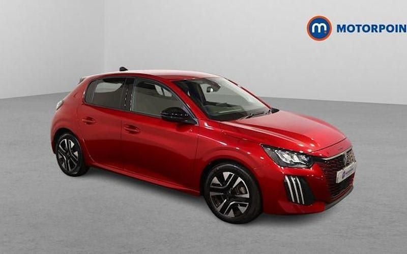 Used Peugeot 208 Allure 101 HP (74 kW) 2024 Red Hatchback
