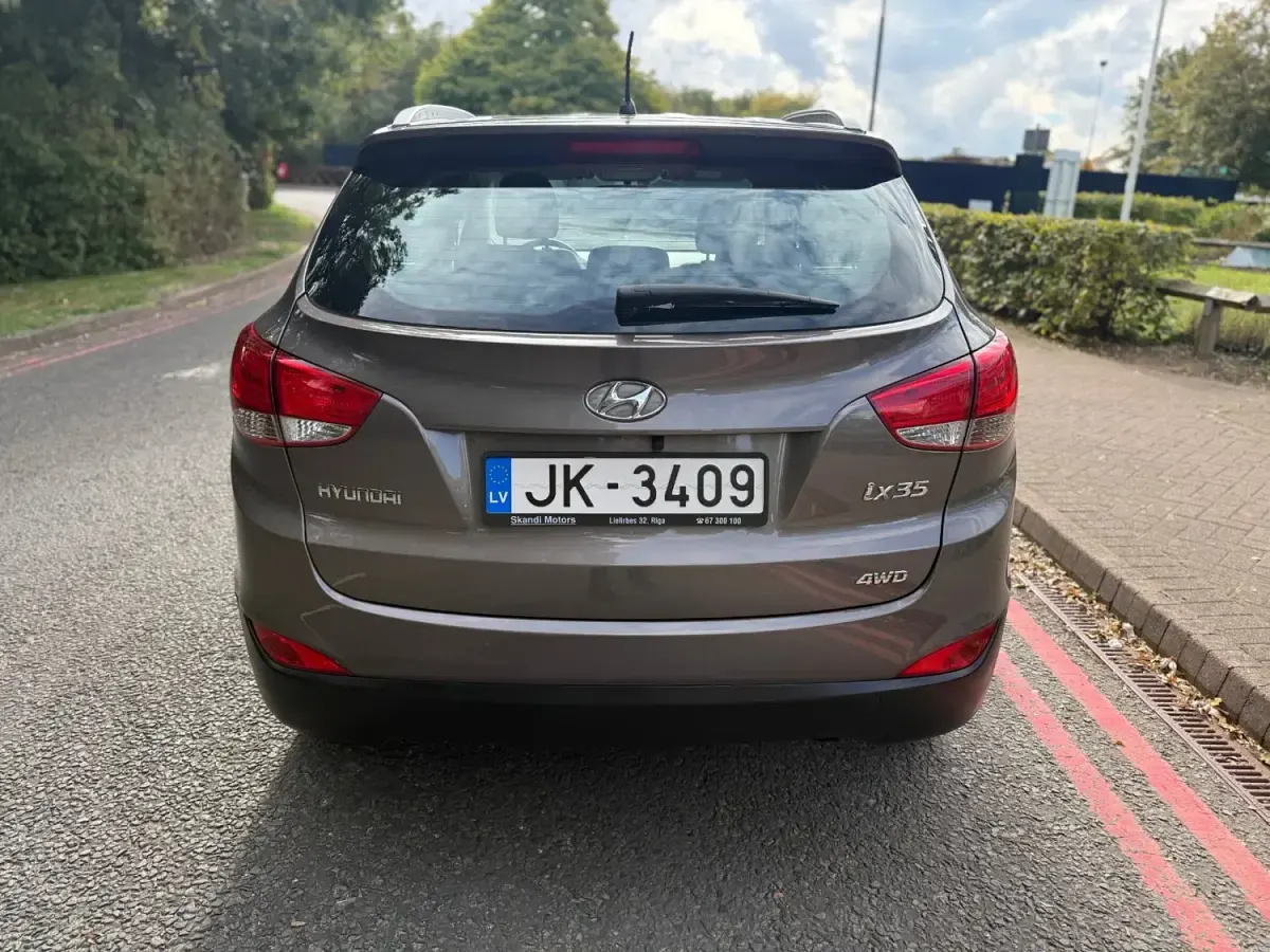 Usado Hyundai ix35 SE 135 HP (99 kW) 2013 Castanho SUV