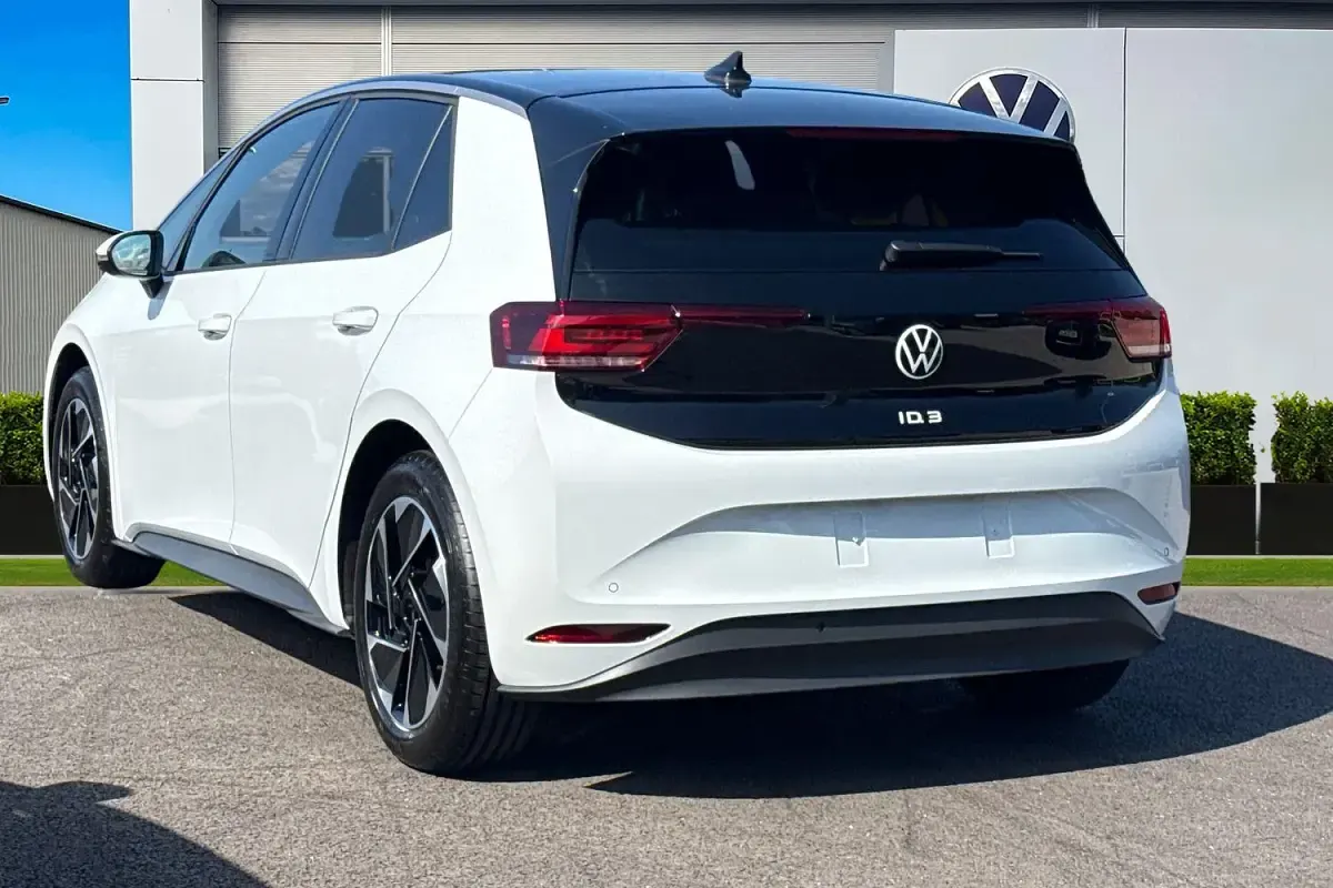 New VW ID.3 Pure 125 kW (170 HP) 2026 White Hatchback