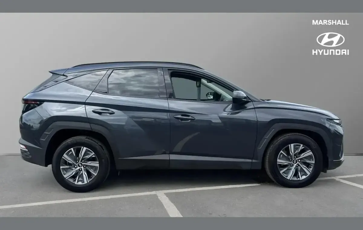 Used Hyundai Tucson SE 147 HP (108 kW) 2022 Grey SUV