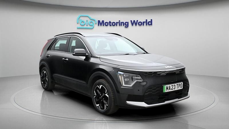 Used Kia e-Niro 147 kW (201 HP) 2023 SUV
