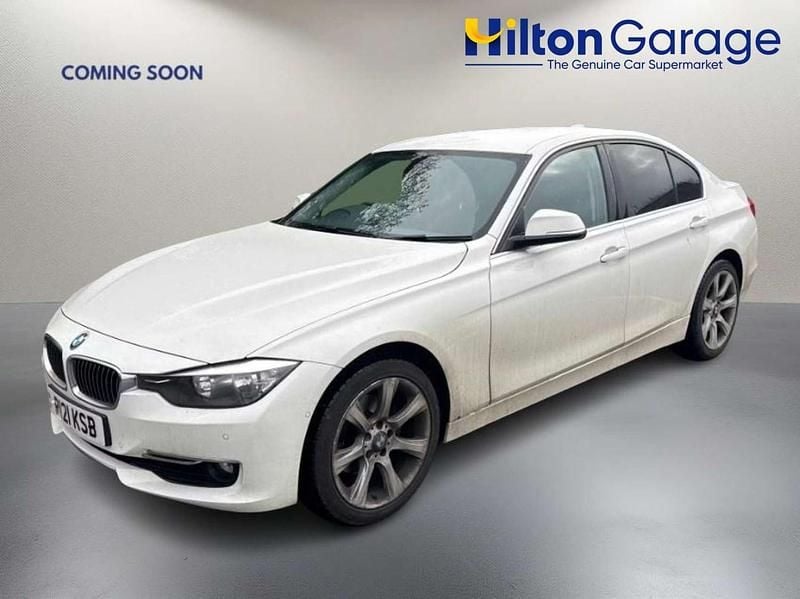 Used BMW 320 Luxury Line 2015 White Sedan