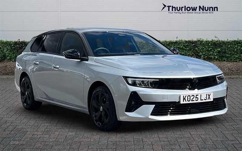 Used Vauxhall Astra S 131 HP (96 kW) 2025 Crystal silver Estate