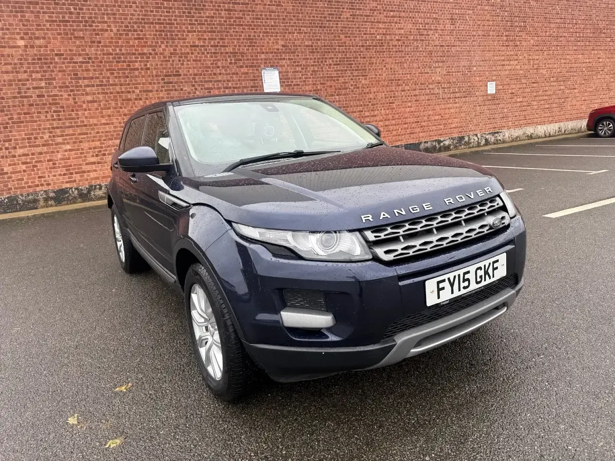 Used Land Rover Range Rover evoque Pure 150 HP (110 kW) 2015 Blue Estate