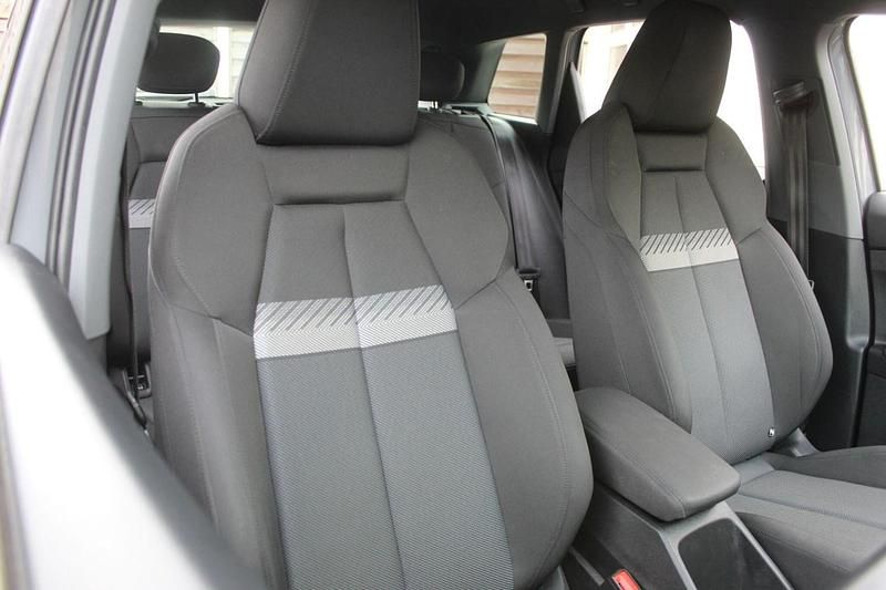 Used Audi Q4 e-tron Sport 125 kW (170 HP) 2022 Grey SUV