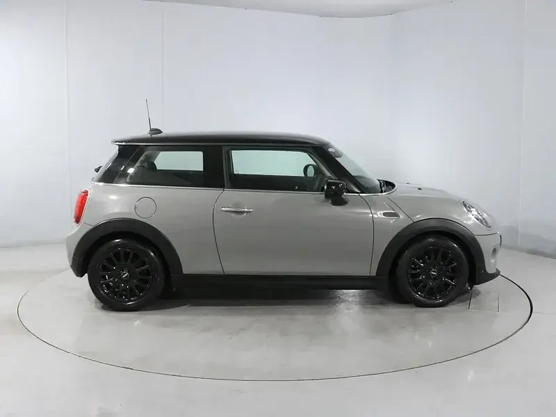 Used Mini Cooper Classic 136 HP (100 kW) 2019 Grey Hatchback