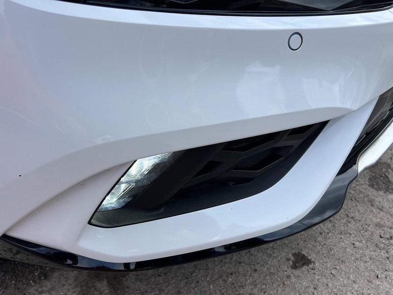 Used Kia Sportage GT-Line 207 HP (152 kW) 2025 White SUV