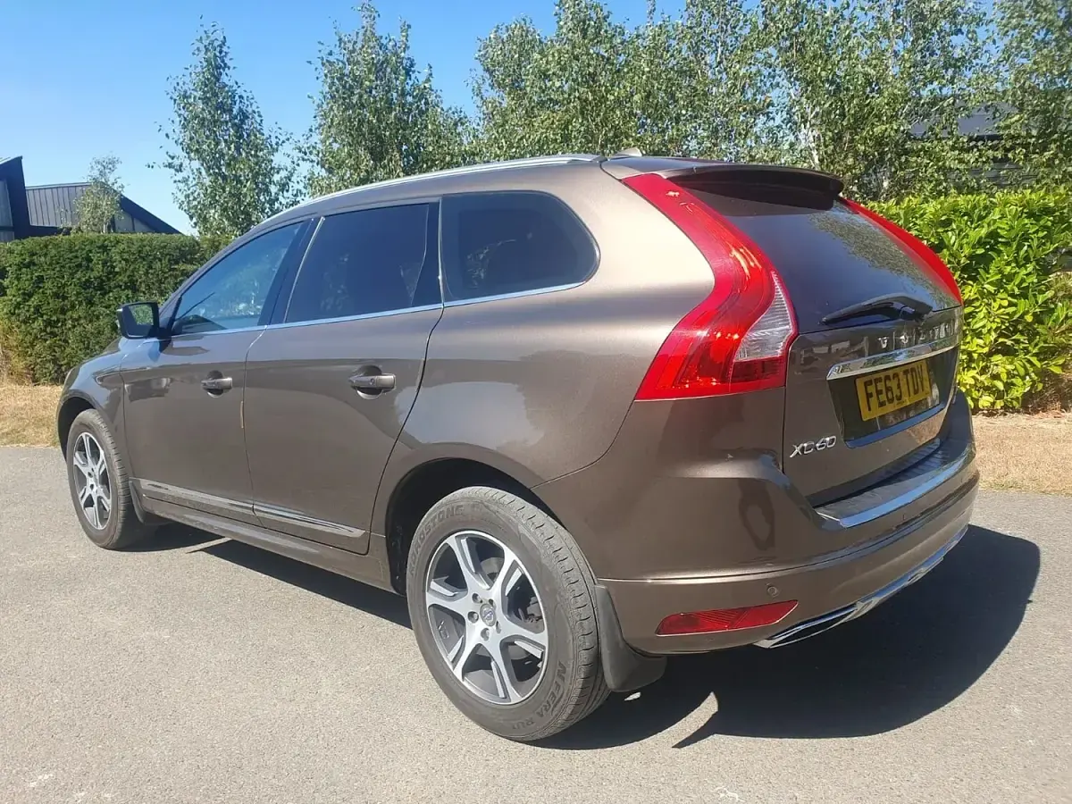 Used Volvo XC60 SE Lux 2013 Bronze SUV