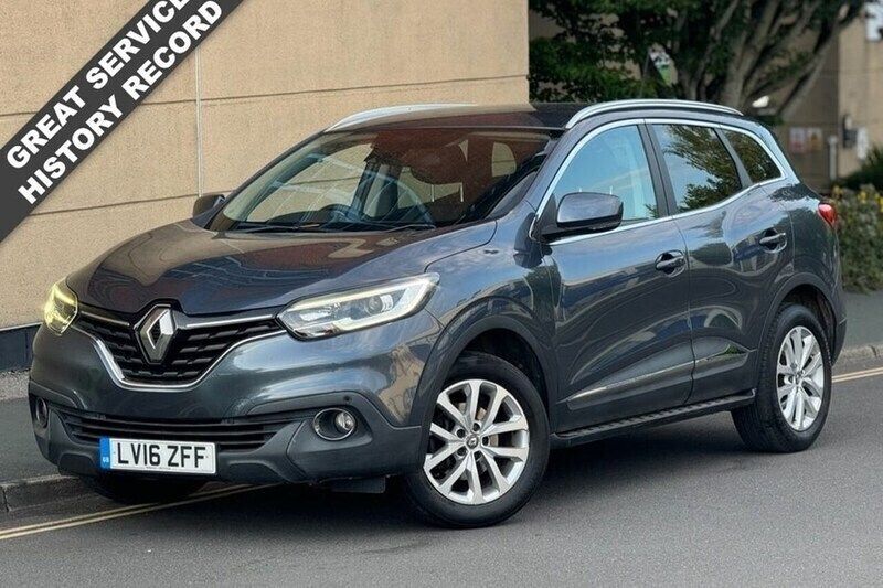 Grey Used 2016 Renault Kadjar Dynamique SUV | £7,495 (Fair price) - Image 1/1