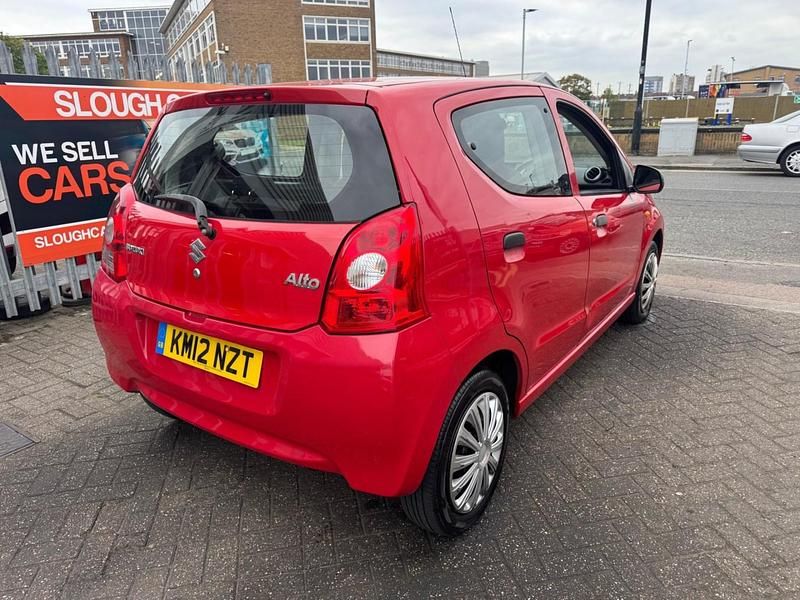 Used Suzuki Alto 68 HP (50 kW) 2012 Red Hatchback