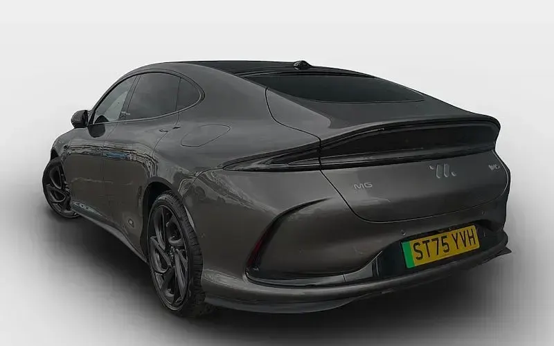 Usado MG IM5 Performance 553 kW (752 HP) 2025 Prateado Citadino
