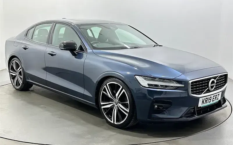 Used Volvo S60 R-Design 250 HP (183 kW) 2019 Sedan