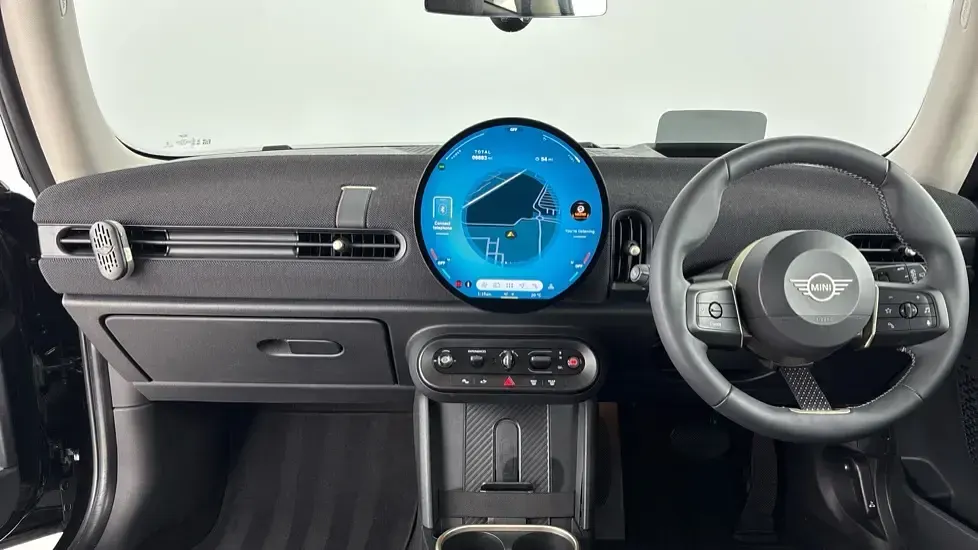 Used Mini Cooper Hatch 154 HP (113 kW) 2024 Black Hatchback