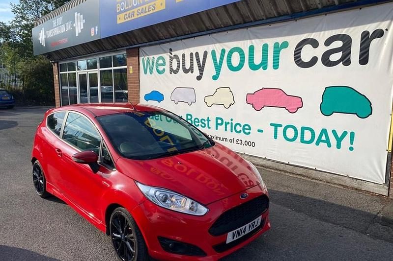 Red Used 2014 Ford Fiesta Zetec Hatchback | £2,999 (Good price) - Image 1/1