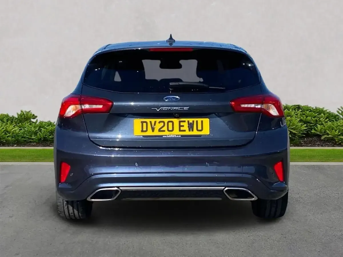 Usado Ford Focus Vignale 125 HP (91 kW) 2020 Azul Citadino