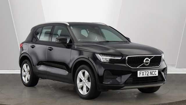 Used 2023 Volvo XC40 Core SUV | £22,695 (Good price) - Image 1/4