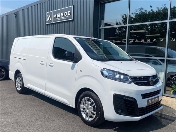 White Used 2022 Vauxhall Vivaro Sportive Van | £11,450 (Fair price) - Image 1/1