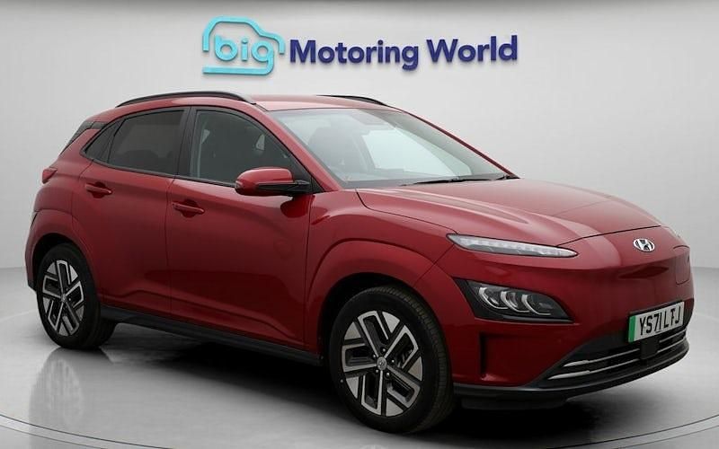 Used Hyundai Kona Premium 150 kW (204 HP) 2022 Red SUV