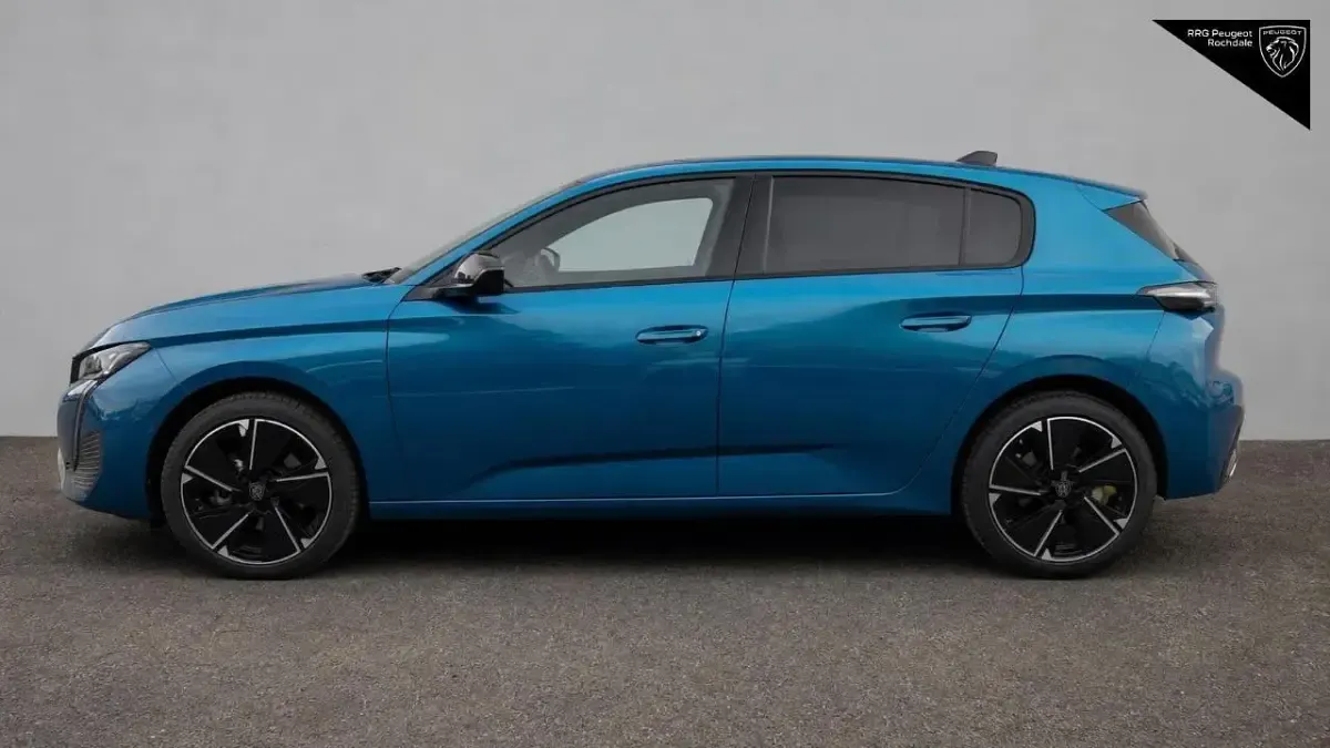 Used Peugeot e-308 Allure 113 kW (154 HP) 2025 Blue Hatchback