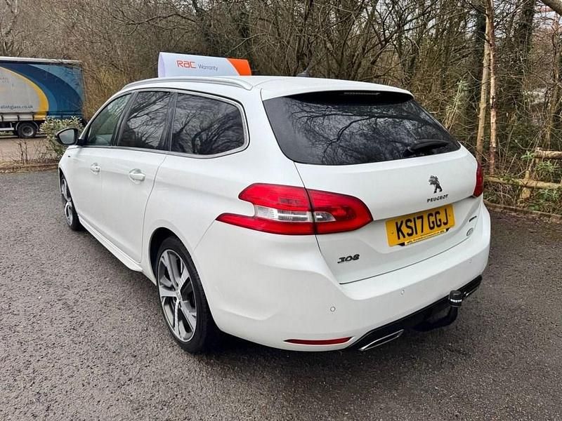Used Peugeot 308 GT-line 2017 White Estate