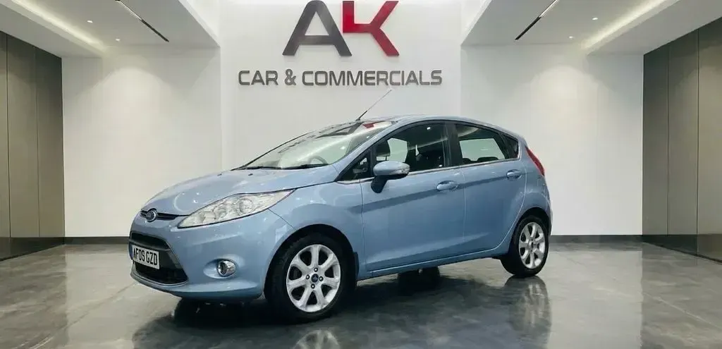 Used Ford Fiesta Zetec 82 HP (60 kW) 2009 Blue Hatchback
