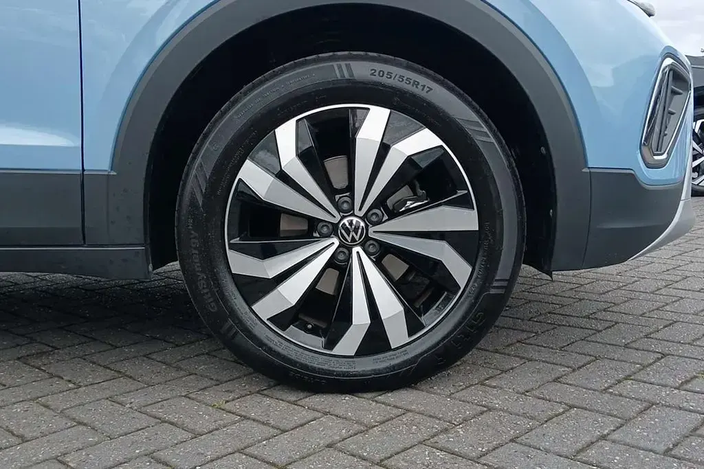 Used VW T-Cross Style 115 HP (84 kW) 2025 Blue SUV
