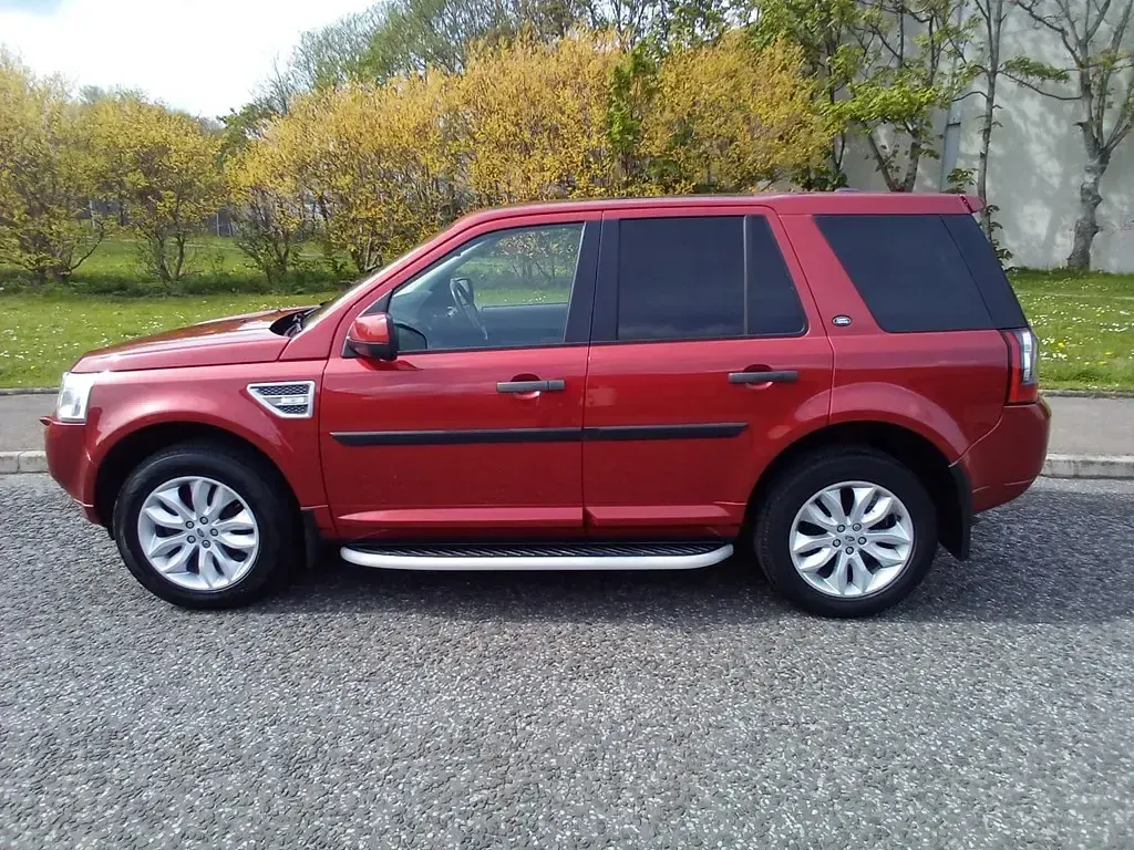 Używany Land Rover Freelander 2 HSE 2012 Czerwony SUV