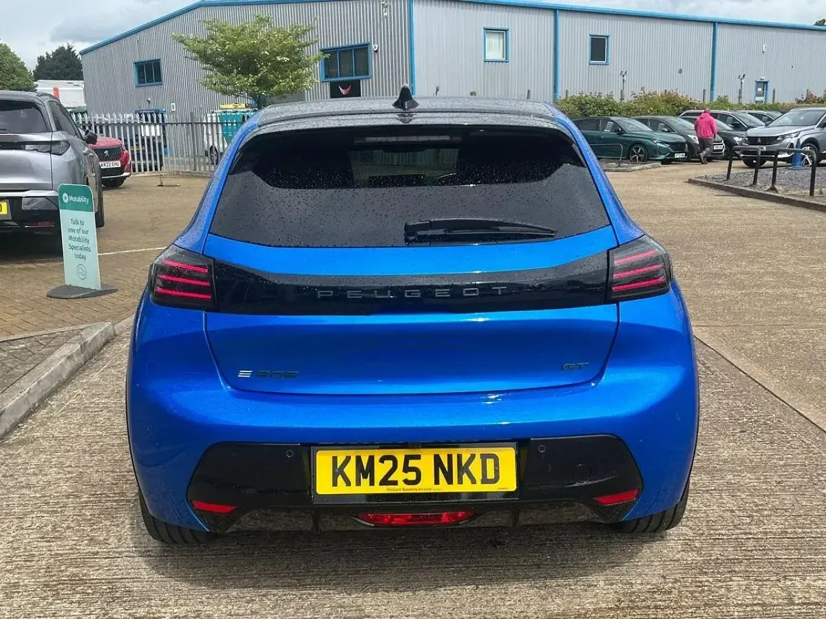 Used Peugeot e-208 GT 98 kW (134 HP) 2025 Blue Hatchback
