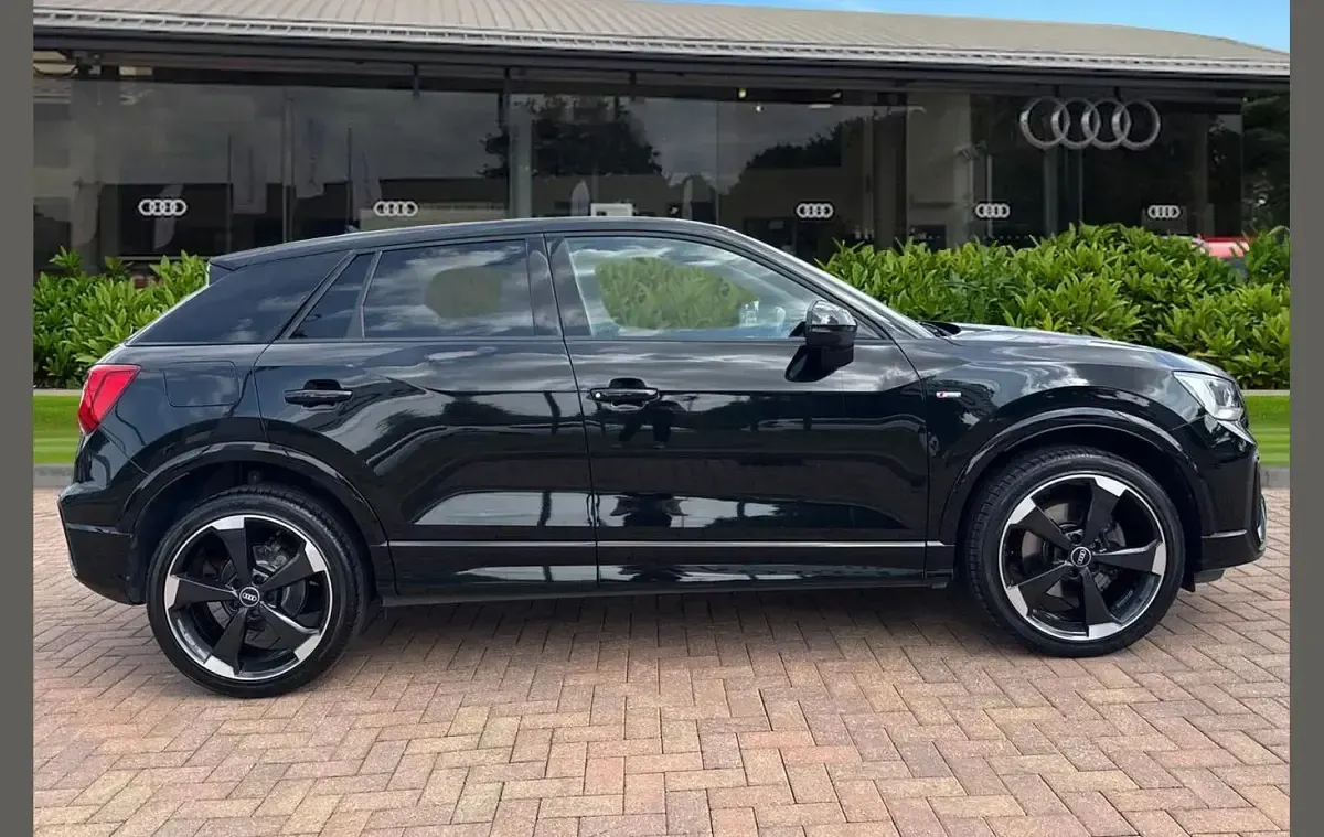 Used Audi Q2 Black Edition 150 HP (110 kW) 2021 Black SUV