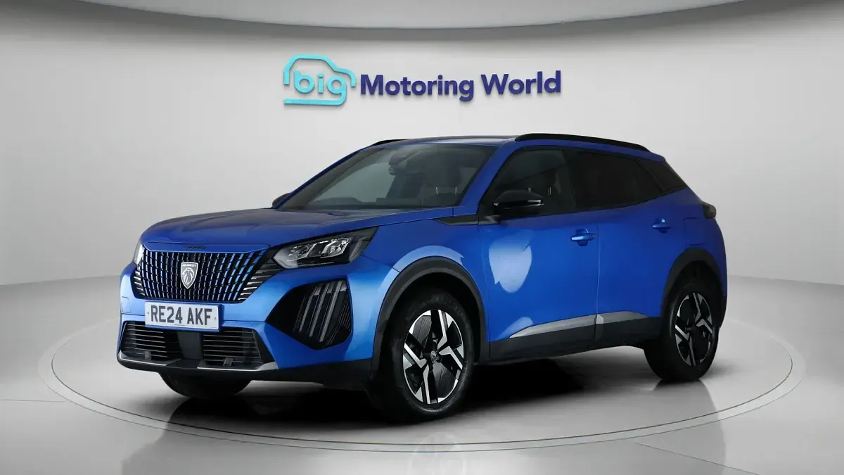 Used Peugeot 2008 Allure 131 HP (96 kW) 2024 Blue SUV