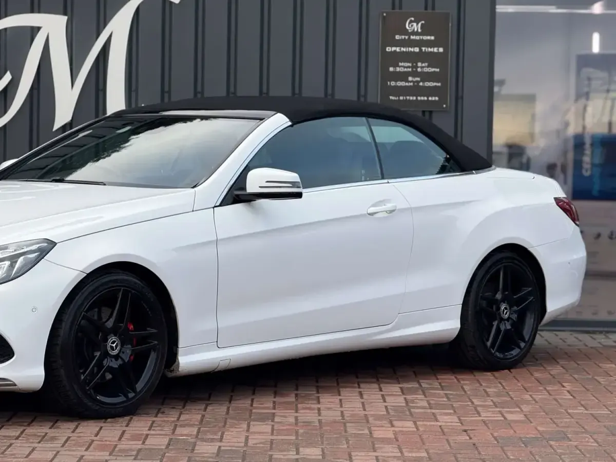 Usado Mercedes E220 AMG line 2016 Branco Cabrios