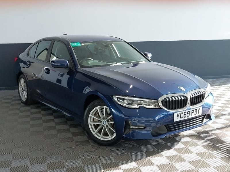 Used BMW 330e Comfort Edition 292 HP (214 kW) 2019 Blue Sedan