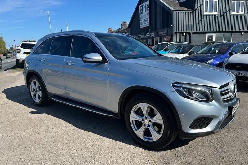 Used Mercedes GLC250 Premium Plus 204 HP (150 kW) 2016