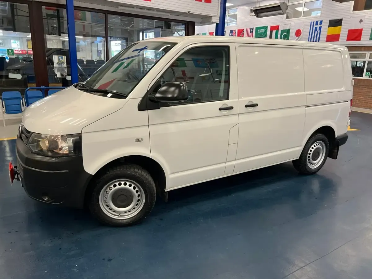 Second-hand VW Transporter Startline 140 CP (102 kW) 2015 Alb Van