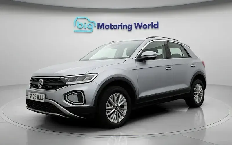 Begagnad VW T-Roc S 110 HK (80 kW) 2023 Silver SUV