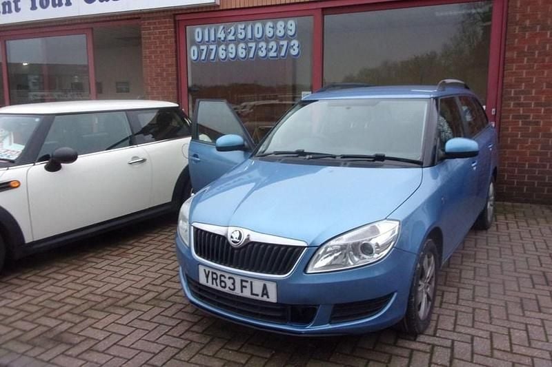 Blue Used 2013 Skoda Fabia SE Estate | £1,000 (Super price) - Image 1/1